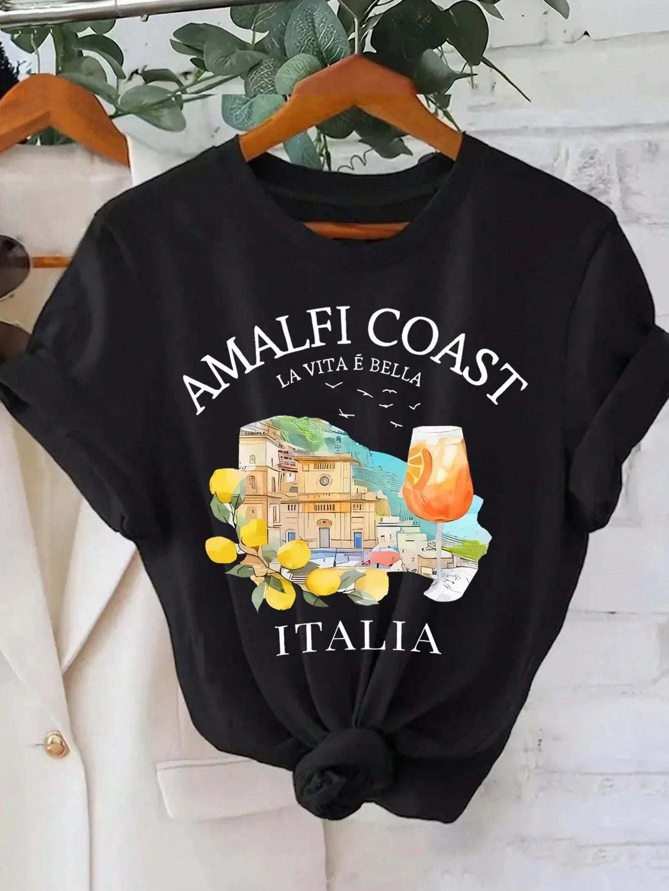 Amalfi Coast Lemon Graphic T-Shirt – Italian Aesthetic Summer Tee | Y2K Beach Top
