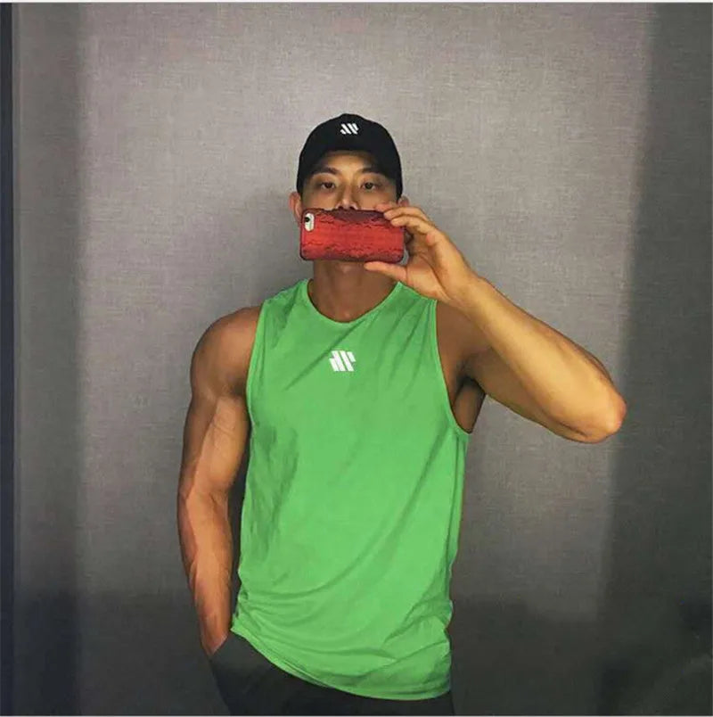 Men's Breathable Mesh Gym Tank Top – Sleeveless Fitness & Running Vest
