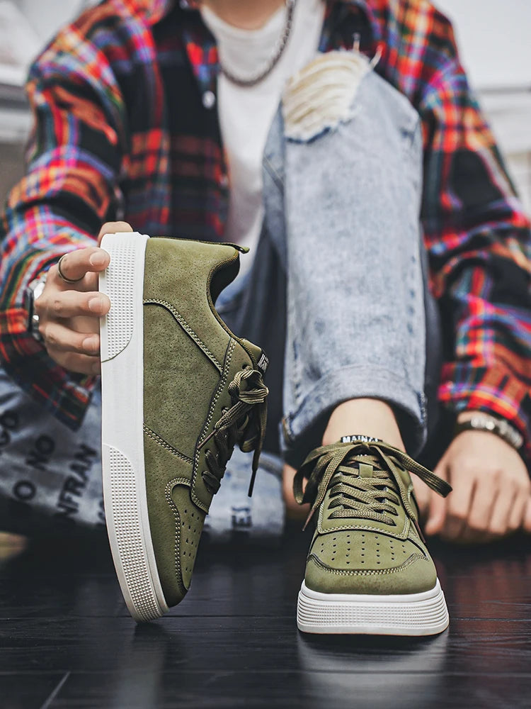 Men's Casual Skate Shoes – Lightweight Slip-Resistant Sneakers