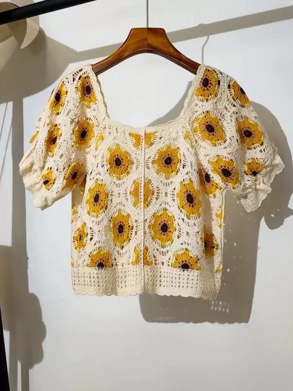 Women's Daisy Embroidered Crochet Crop Top – Puff Sleeve Square Neck Floral Blouse for Summer & Fairycore Aesthetic (One Size)