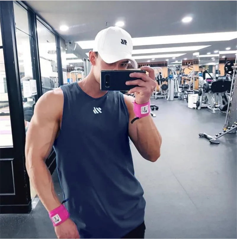 Men's Breathable Mesh Gym Tank Top – Sleeveless Fitness & Running Vest
