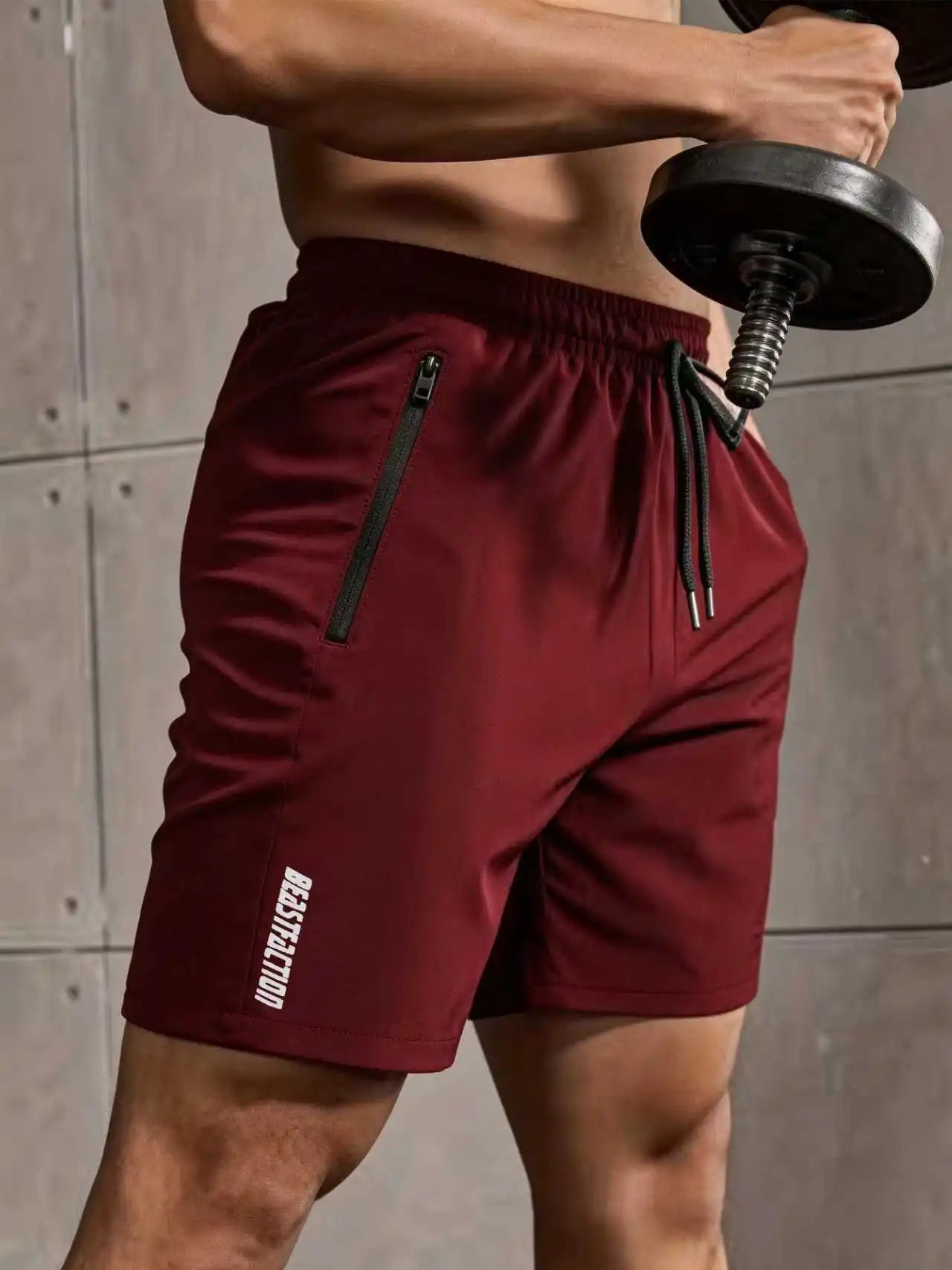 Men's Quick-Dry Athletic Shorts – Zipper Pockets, Drawstring & Breathable Fabric