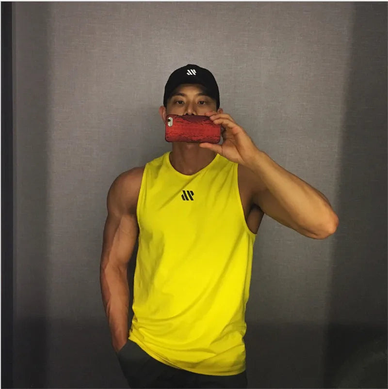 Men's Breathable Mesh Gym Tank Top – Sleeveless Fitness & Running Vest