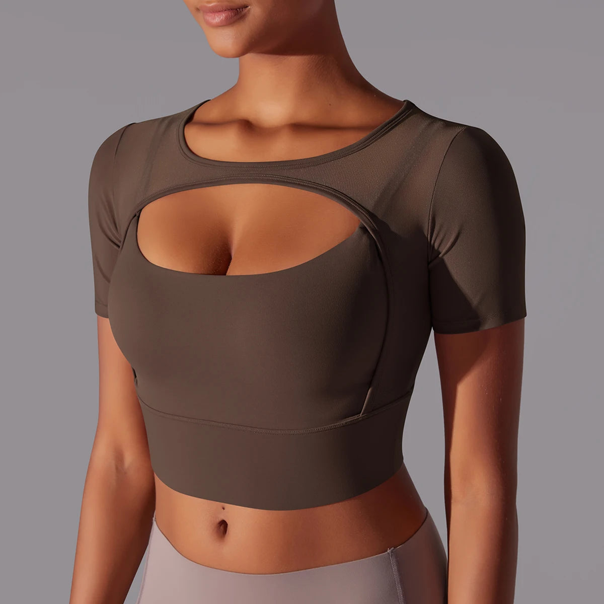 Women's Quick-Dry Mesh Yoga Top – Sexy Short Sleeve Gym Shirt for Running & Fitness