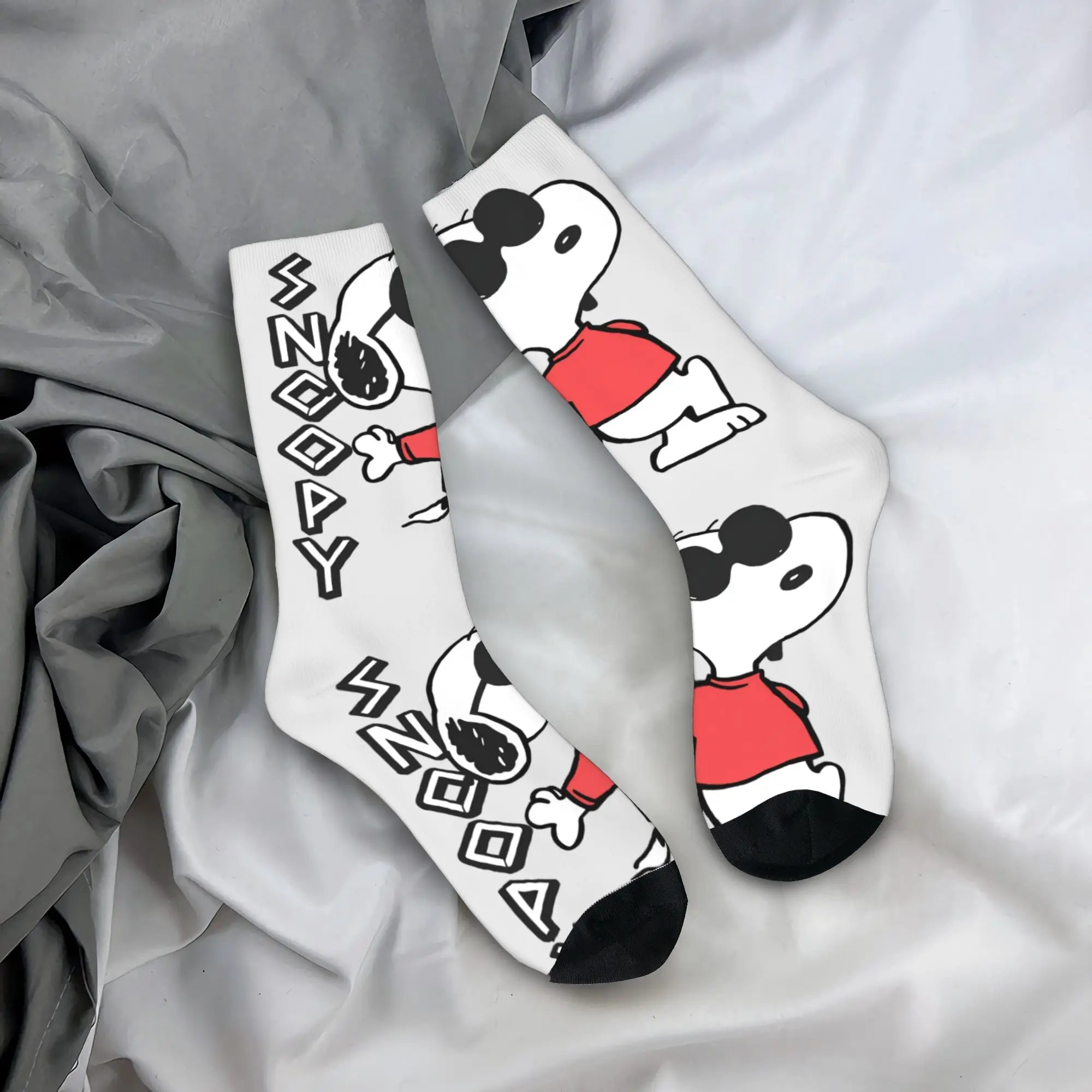Snoopy Crew Socks – Unisex Non-Slip Moisture-Wicking Sports & Casual Socks