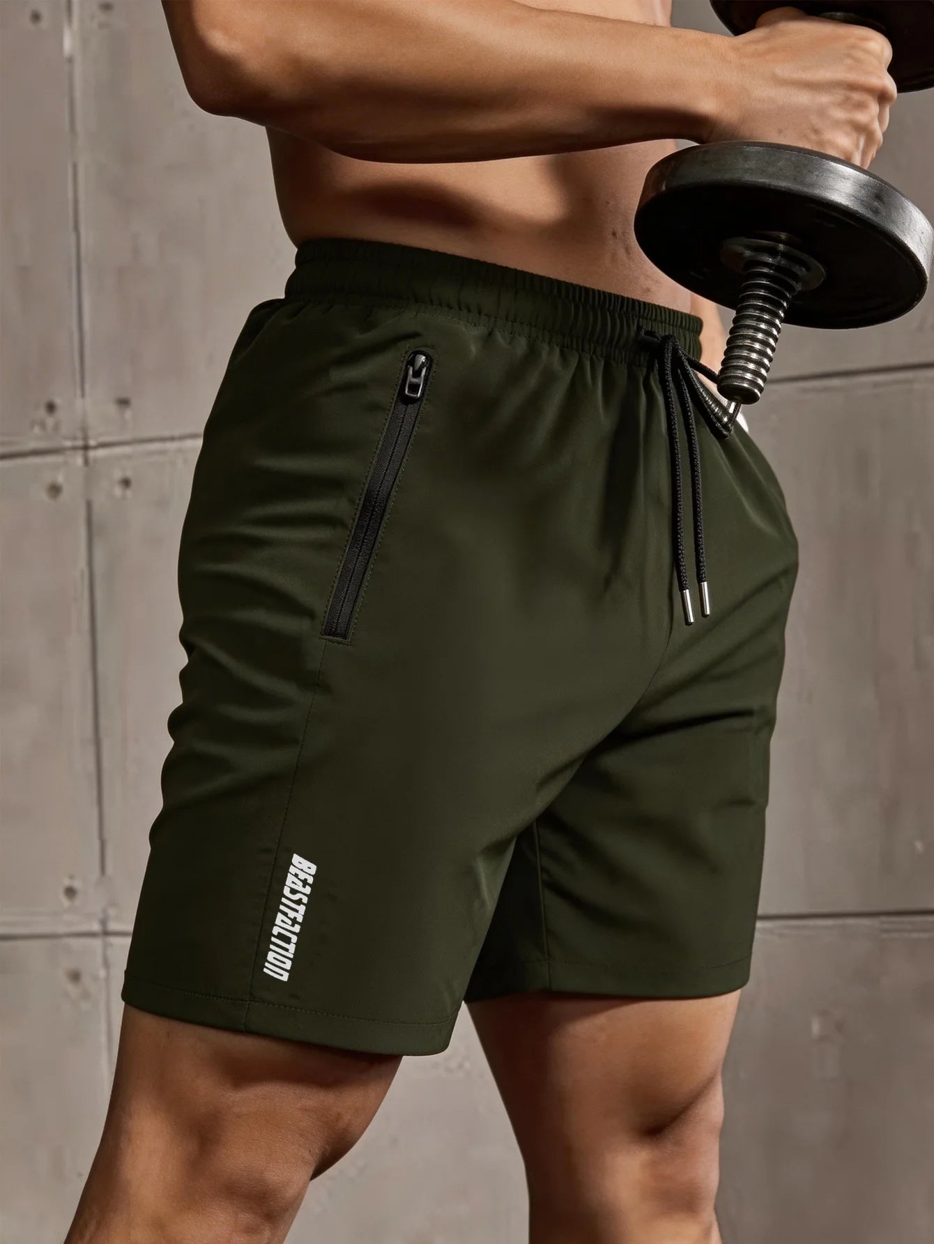Men's Quick-Dry Athletic Shorts – Zipper Pockets, Drawstring & Breathable Fabric