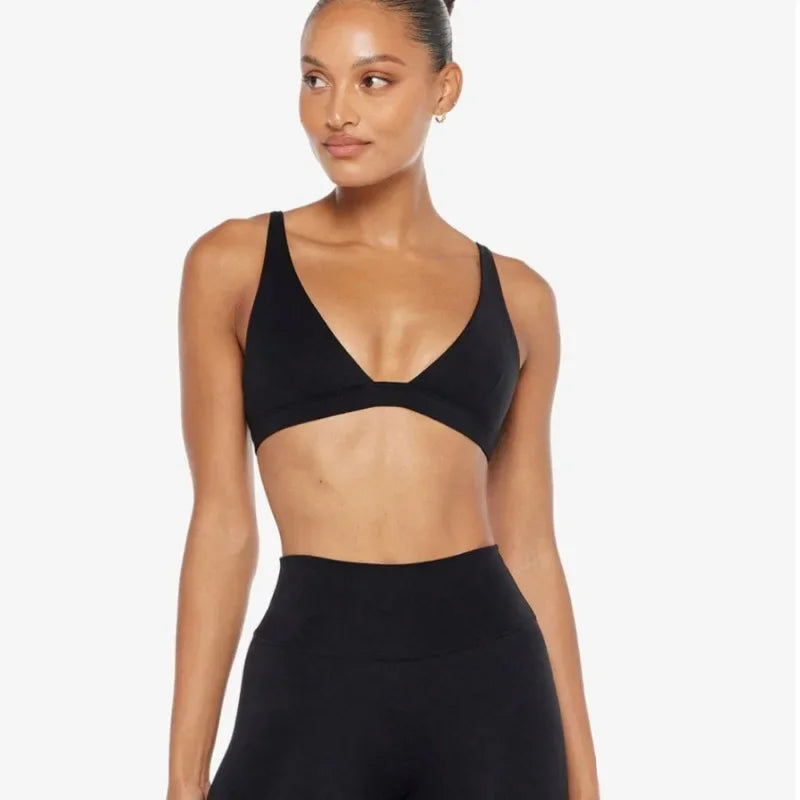 Women's Sports Bra & Shorts Set – High-Stretch Activewear for Gym & Fitness