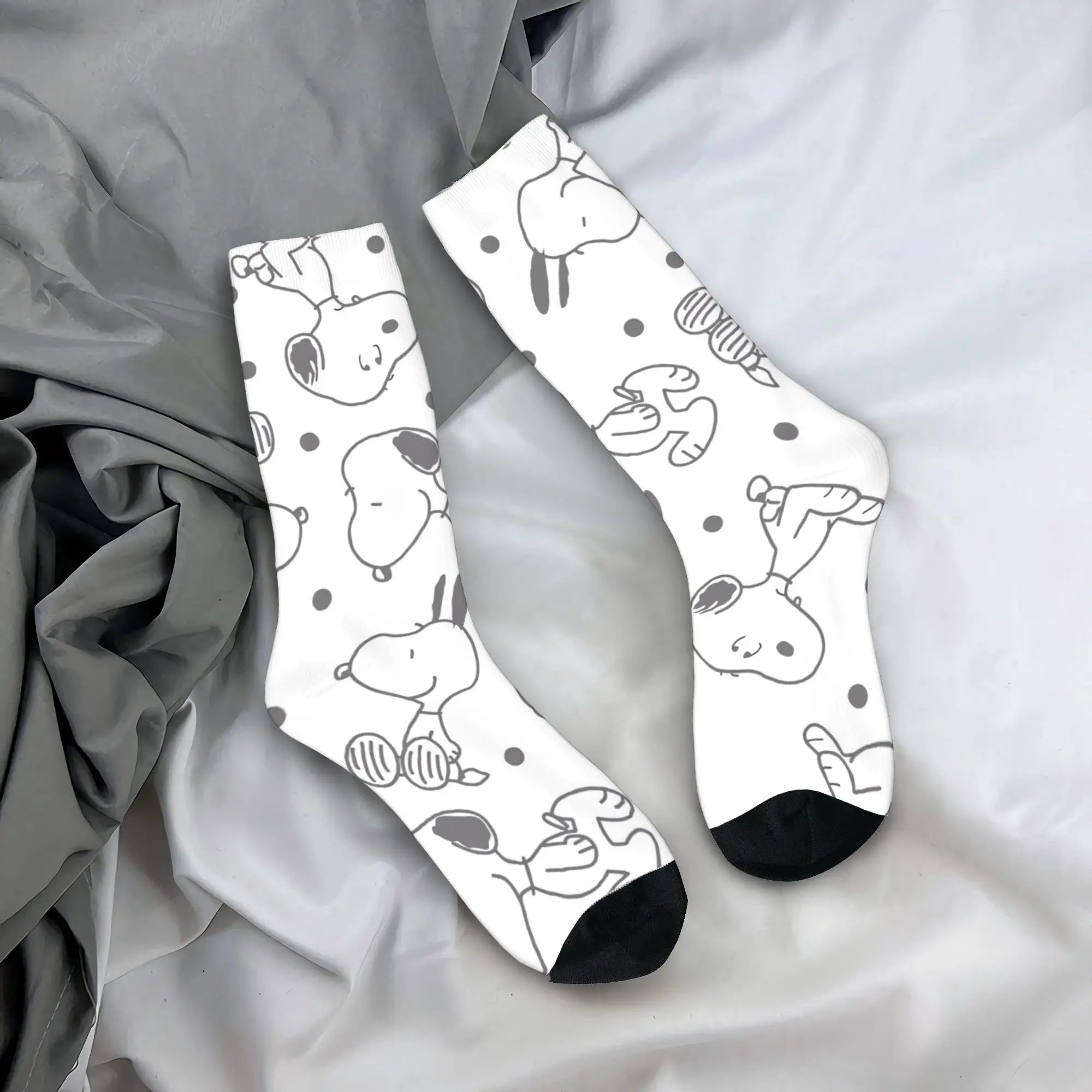 Snoopy Crew Socks – Unisex Non-Slip Moisture-Wicking Sports & Casual Socks