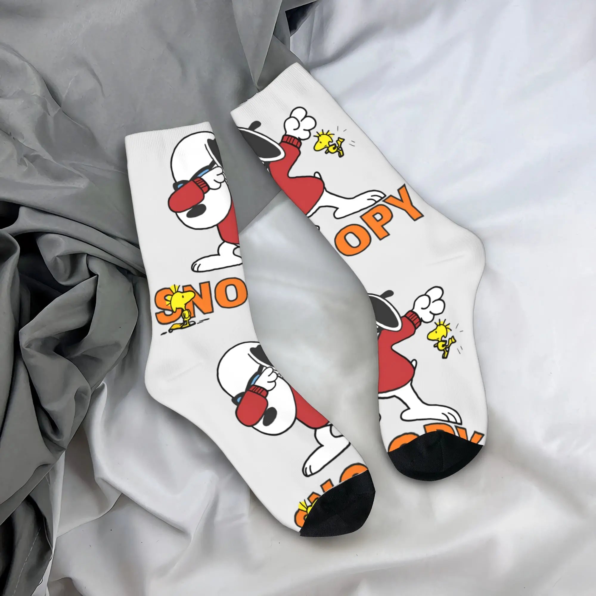 Snoopy Crew Socks – Unisex Non-Slip Moisture-Wicking Sports & Casual Socks