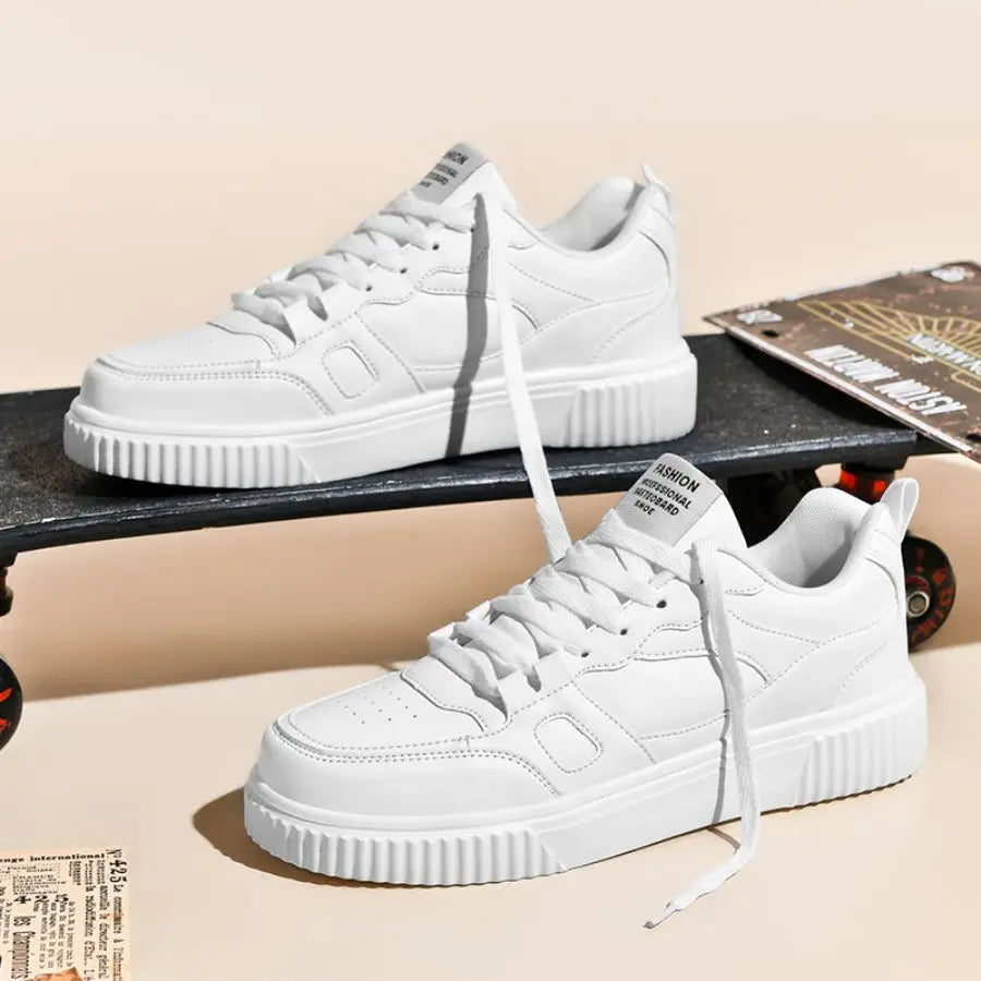Men's Retro Checkered Skate Shoes – Low-Top Casual Sneakers