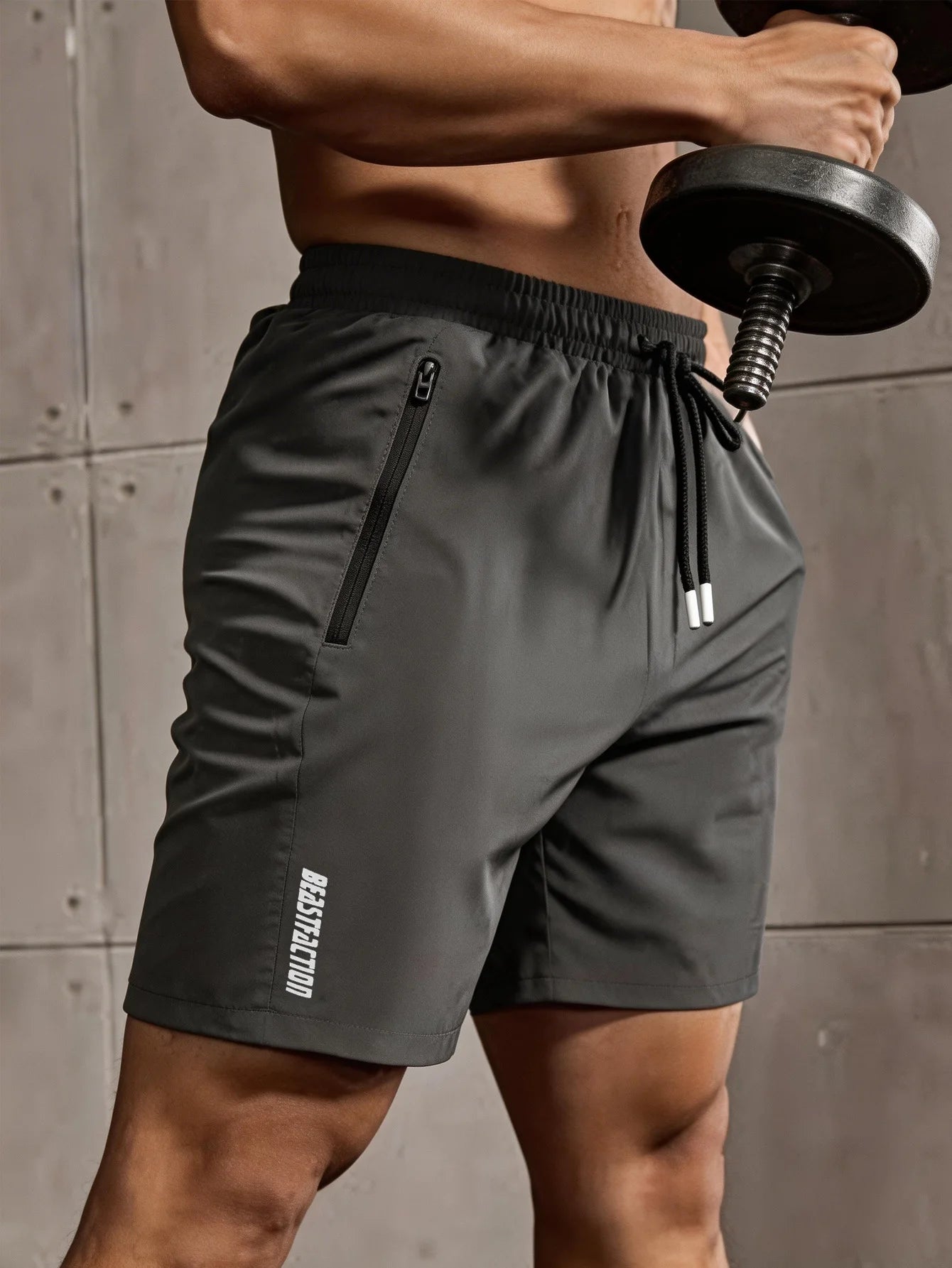 Men's Quick-Dry Athletic Shorts – Zipper Pockets, Drawstring & Breathable Fabric