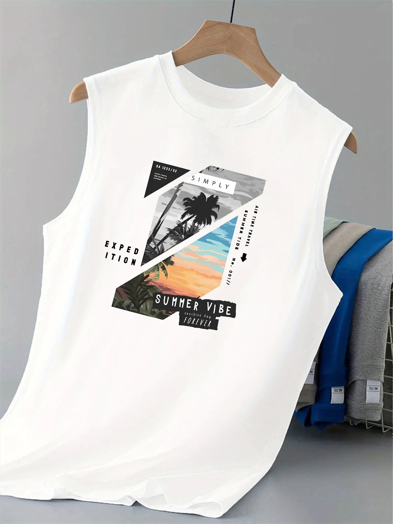 Men's Coconut Tree Print Tank Top – Loose Fit Breathable Sleeveless Shirt for Beach, Gym & Summer (S-XXL)