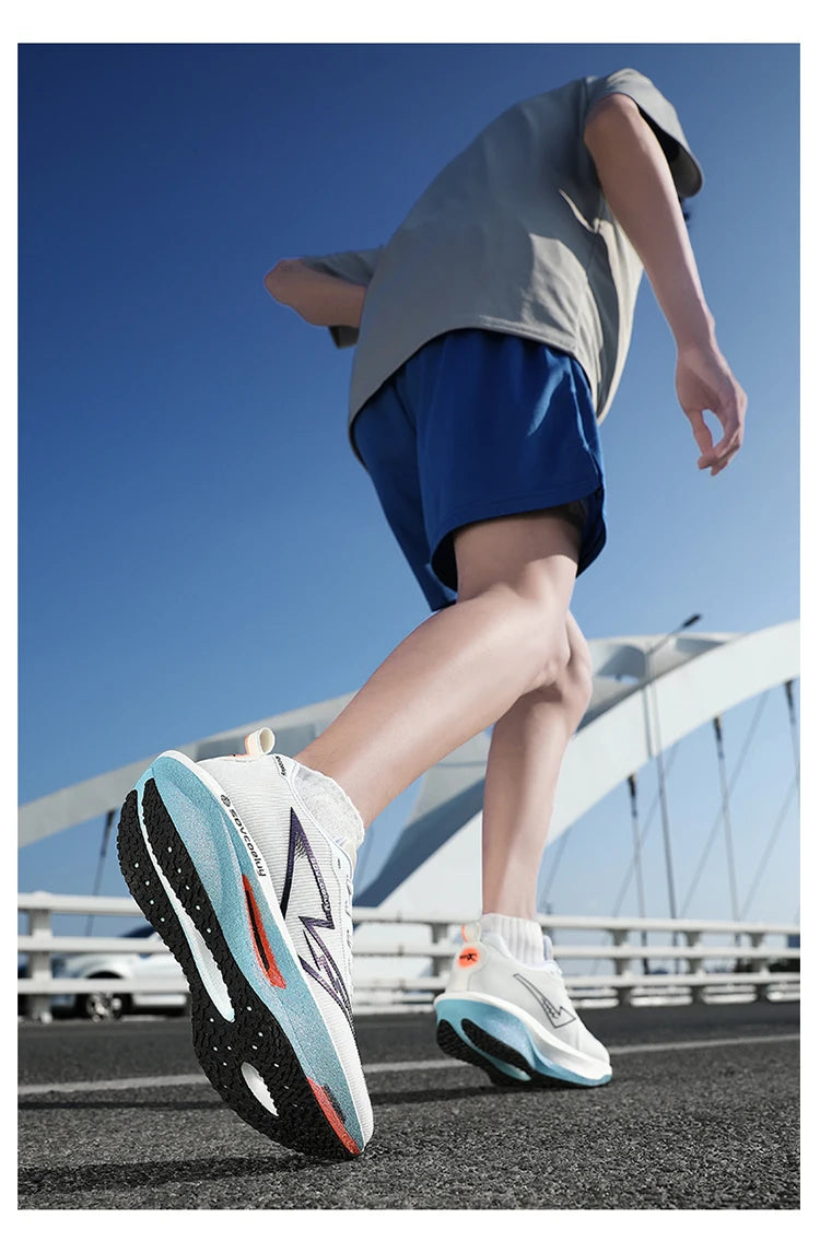 Carbon Plate Running Shoes – Breathable, Lightweight & Cushioned | Unisex Daily Fitness