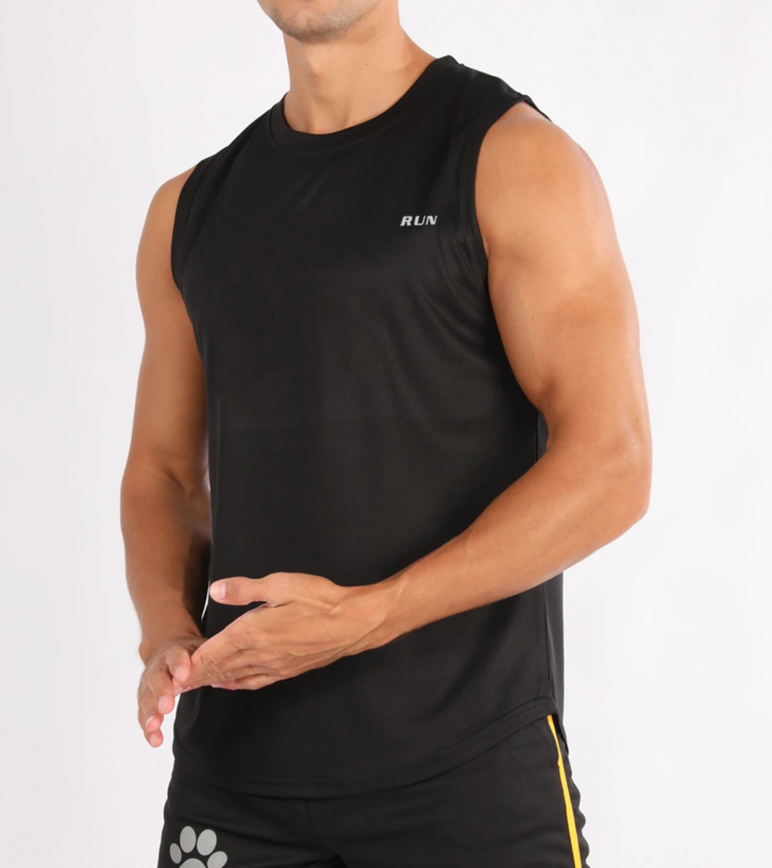 Men's Sleeveless Athletic Tank Top – Loose Fit Gym & Basketball Vest