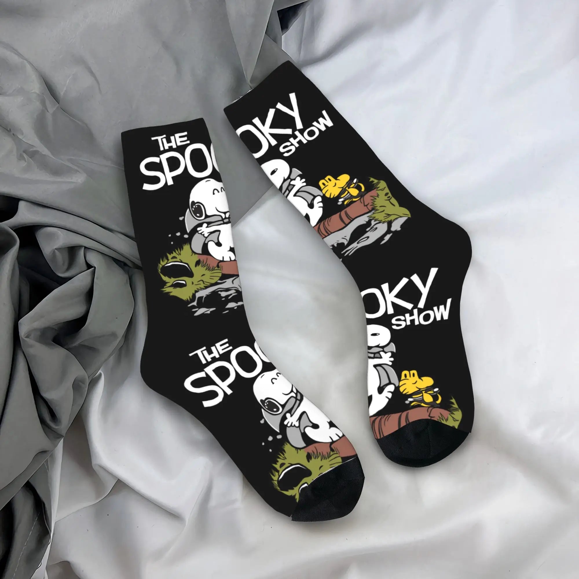Snoopy Crew Socks – Unisex Non-Slip Moisture-Wicking Sports & Casual Socks