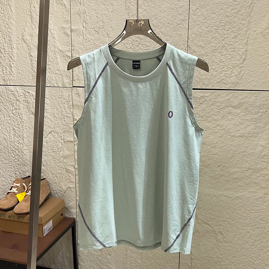 Quick-Dry Sleeveless Tank Top – Breathable Sports Vest for Outdoor & Gym