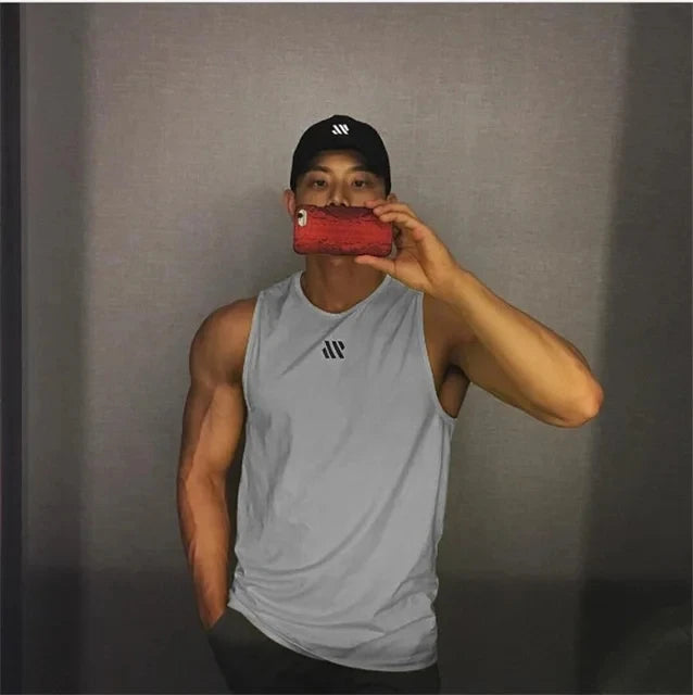 Men's Breathable Mesh Gym Tank Top – Sleeveless Fitness & Running Vest