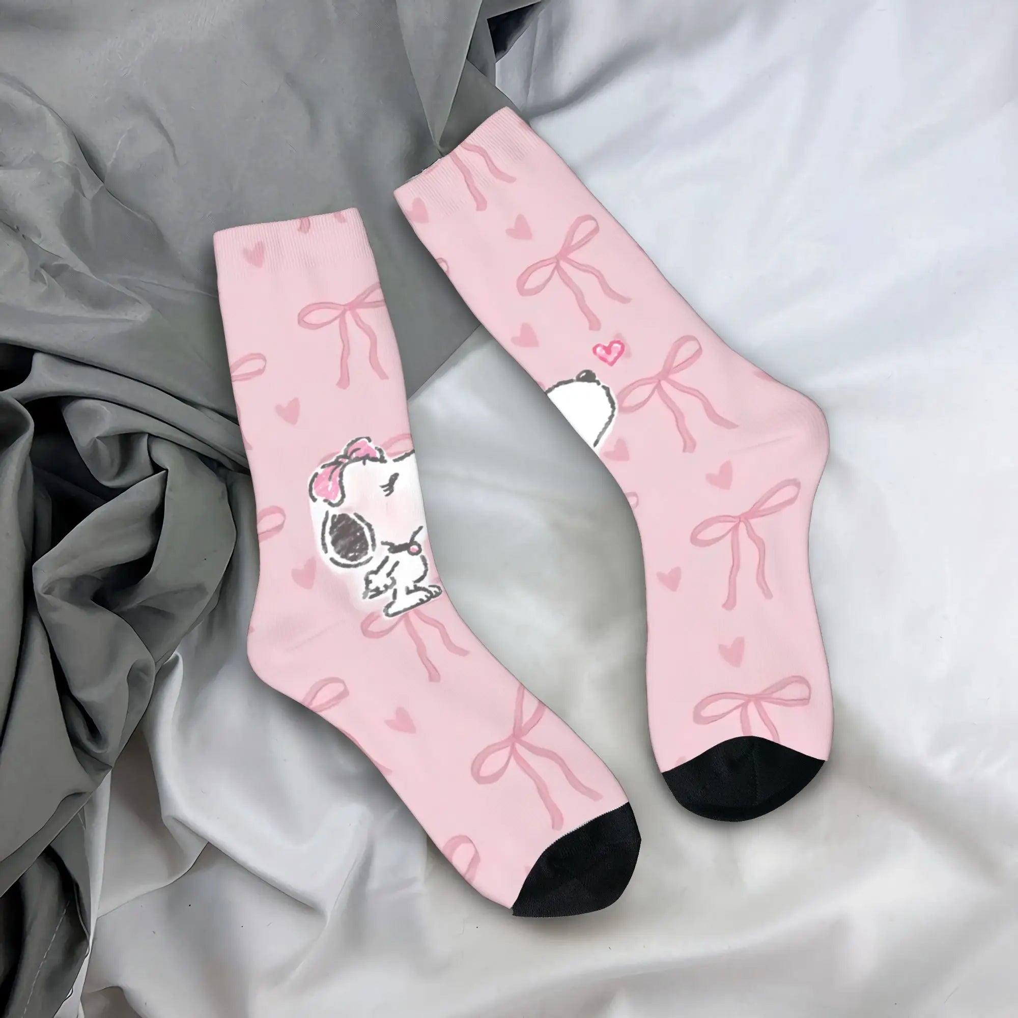 Snoopy Crew Socks – Unisex Non-Slip Moisture-Wicking Sports & Casual Socks