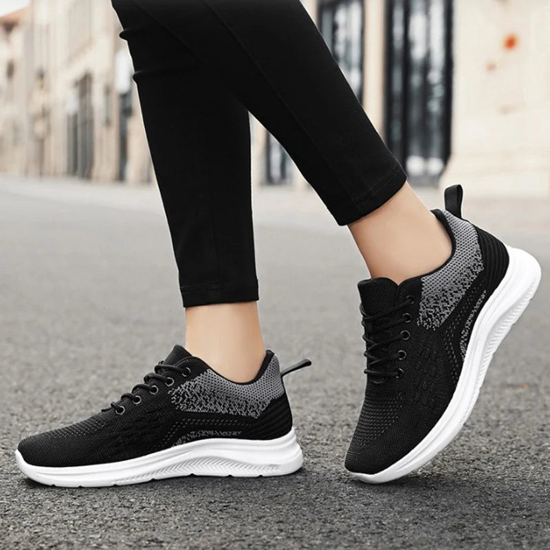 Women's Lightweight Breathable Sneakers – Casual Walking Shoes for Gym, Travel & Everyday Wear