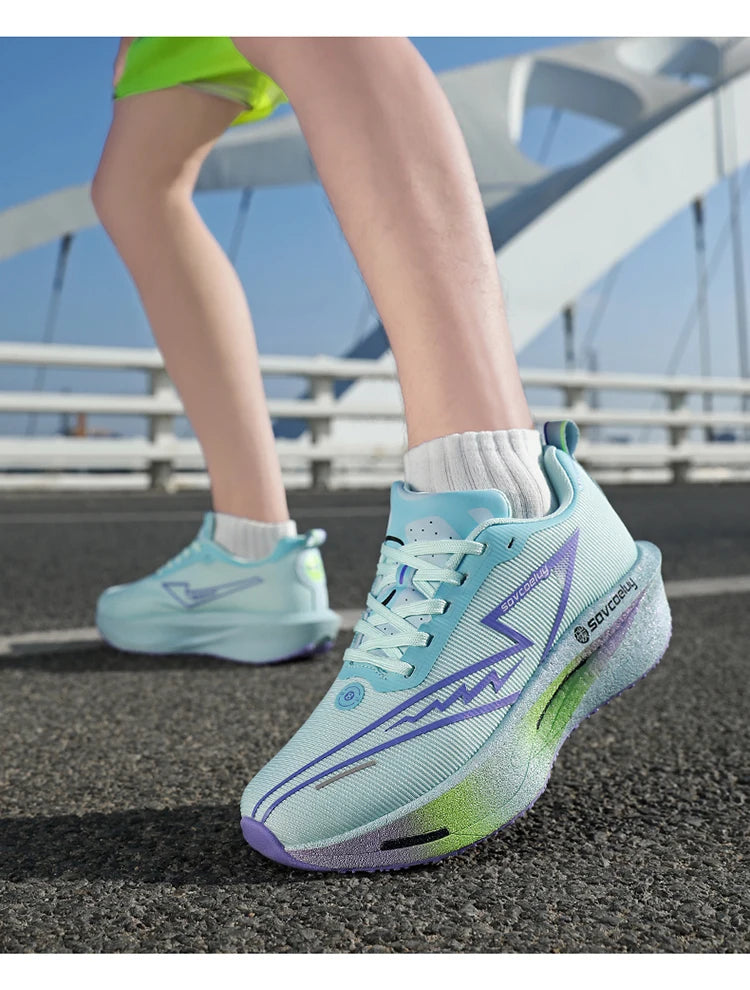 Carbon Plate Running Shoes – Breathable, Lightweight & Cushioned | Unisex Daily Fitness