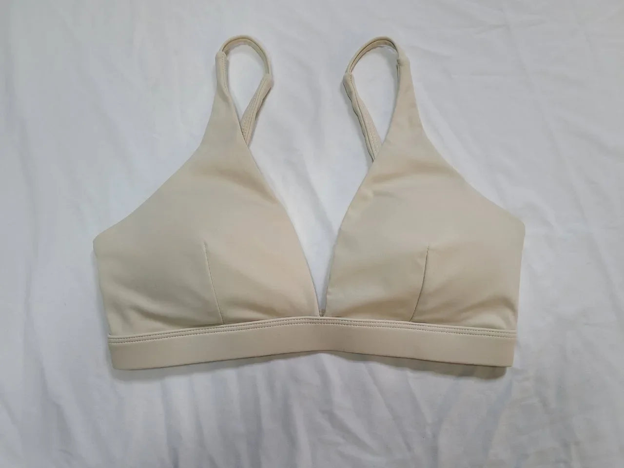 Women's Sports Bra & Shorts Set – High-Stretch Activewear for Gym & Fitness